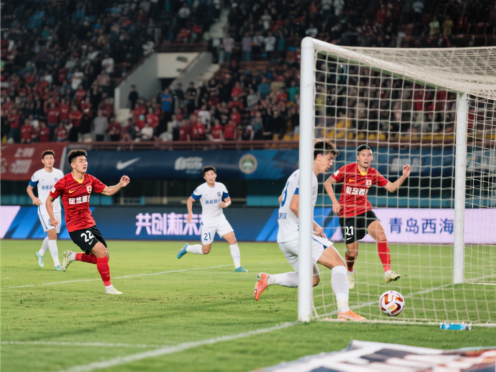 “第3轮激战：青岛西海岸与上海海港3-3握手言和 精彩集锦”